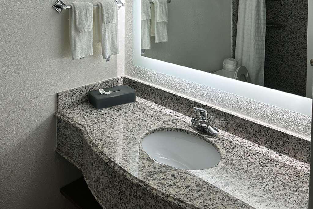 Mainstay Suites Conover-Hickory Habitación foto
